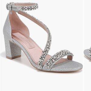 Touch Ups Silver Sandals with Elegant Design used 1 time